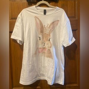 Sz L fun White Bunny Graphic T-Shirt with crown and bling